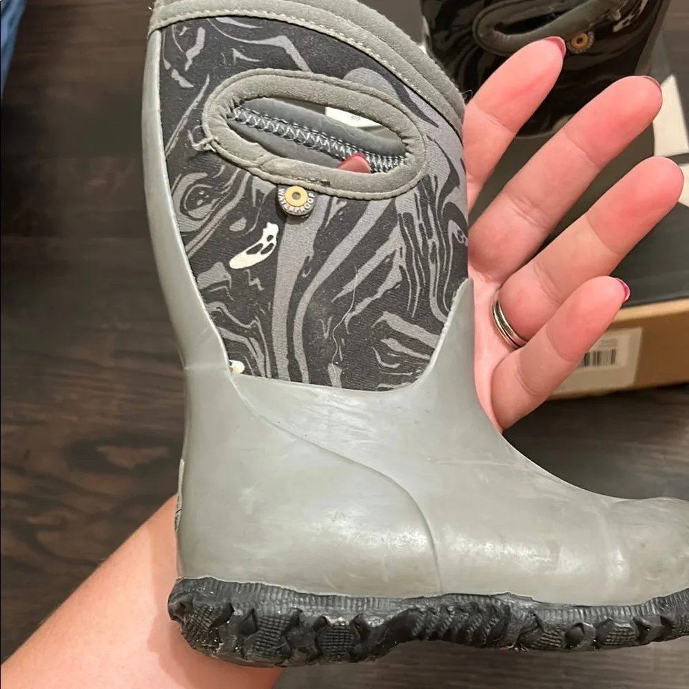 Bogs Black and Gray Waterproof Boots
